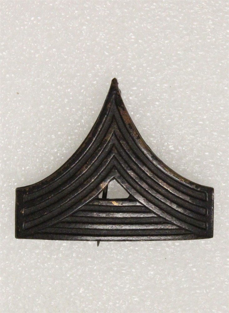 Enlisted Army Rank Pin 20125: QM Sergeant - c.1890's, bronze, pin back