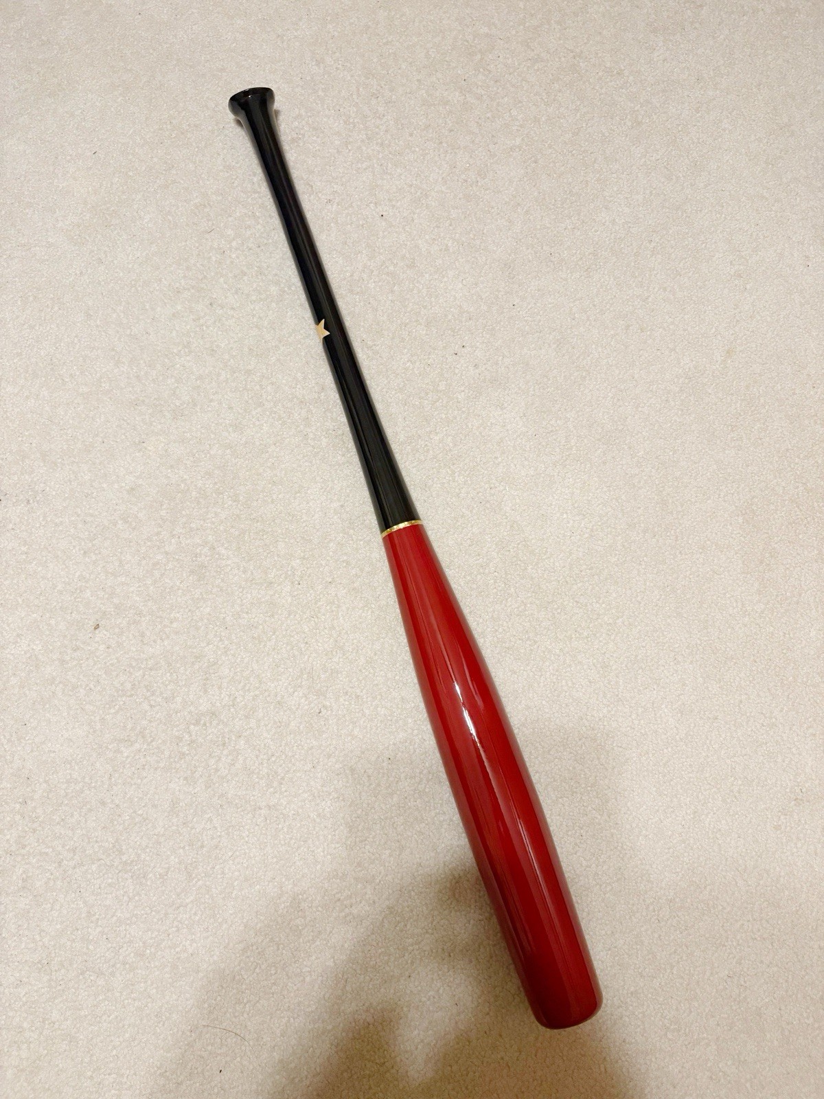 Hybrid Handle Torpedo Maple Wood Baseball Bat 33in 29.5oz. Black / Gold / Red