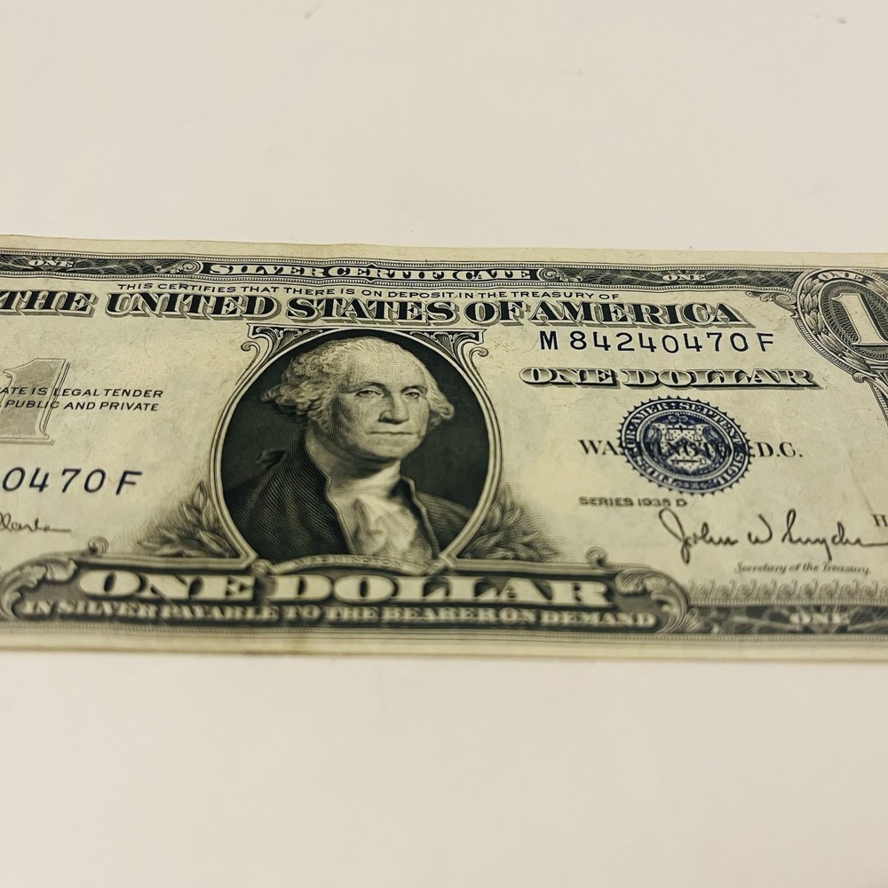 1935-D $1 Silver Certificate Blue Seal Off Center Mis-Cut Error Note