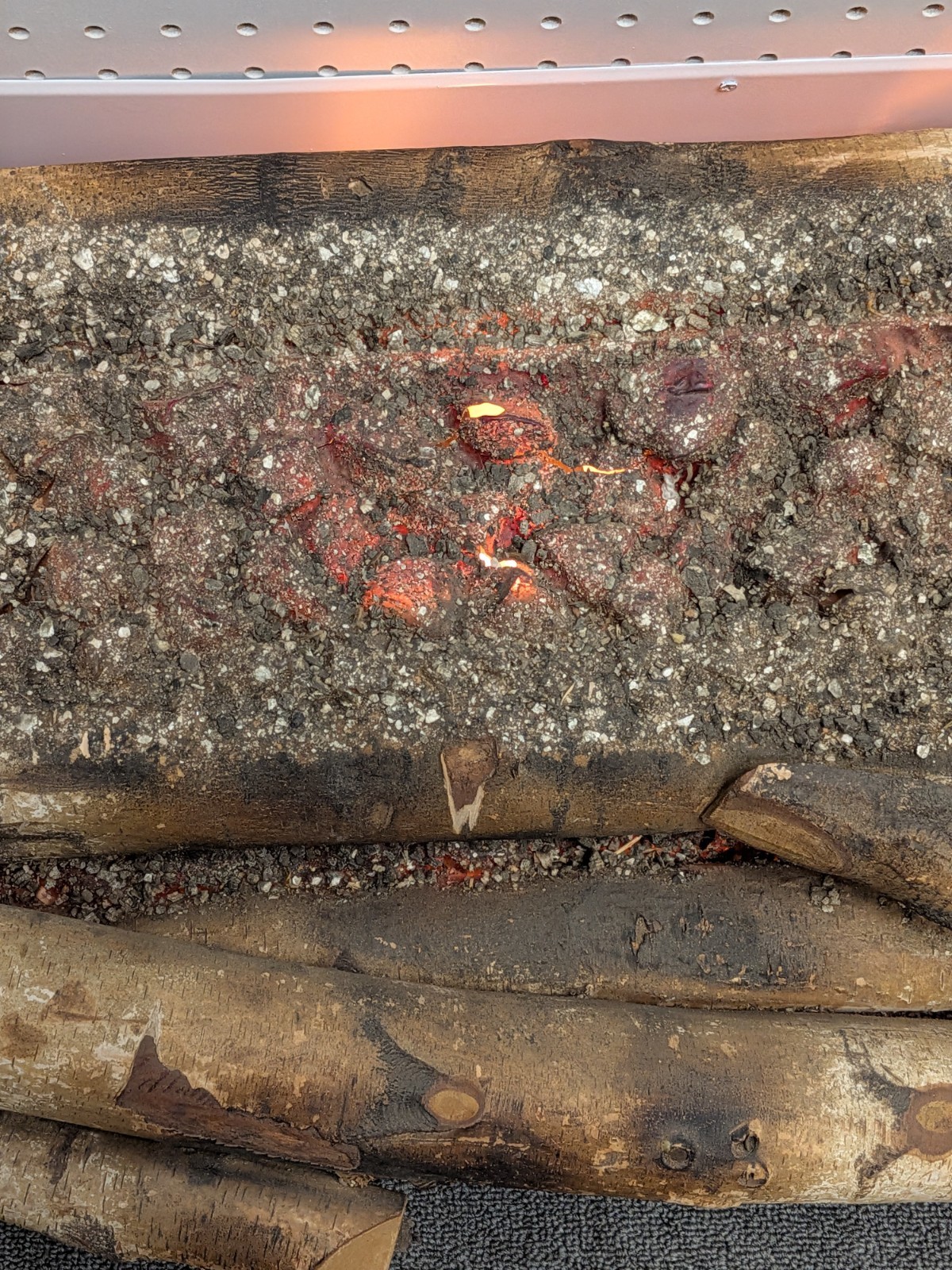 VTG 60's Light Up Fireplace Birch Wood Logs Faux Fire Electric Burning Logs Xmas