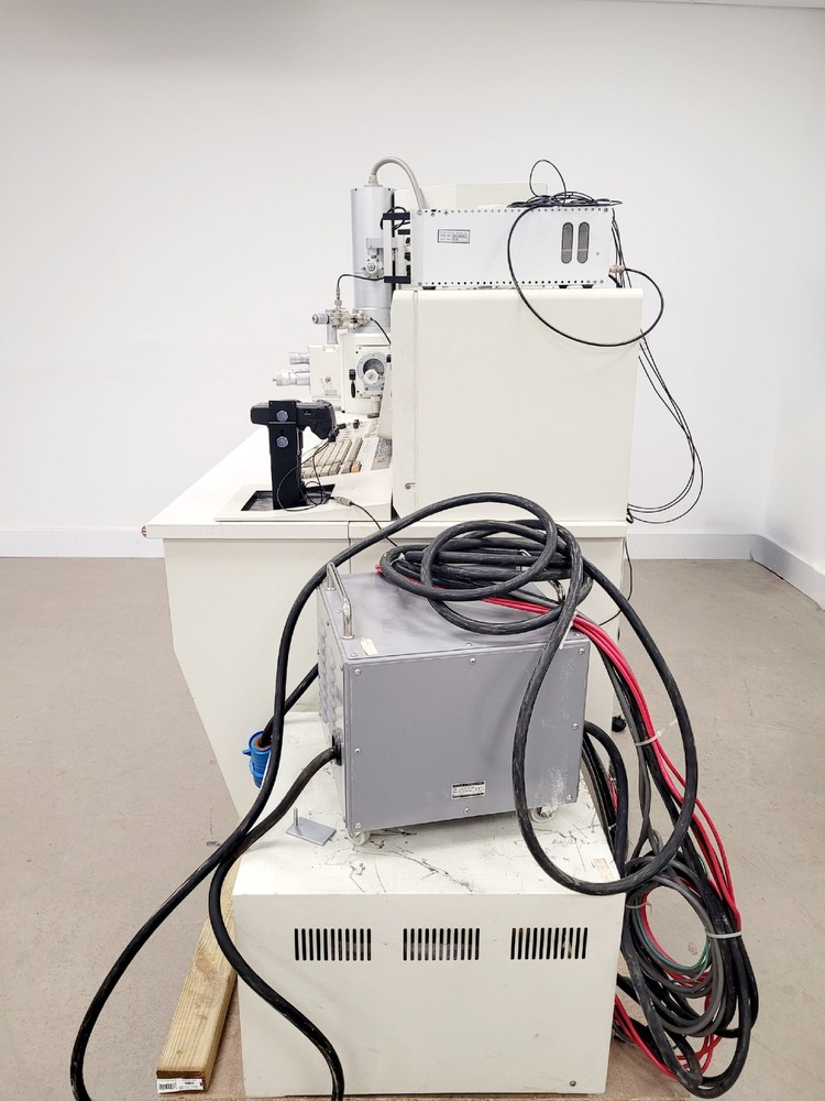 Hitachi S4000 Microscope (SEM) Scanning Electron Microscope Lab