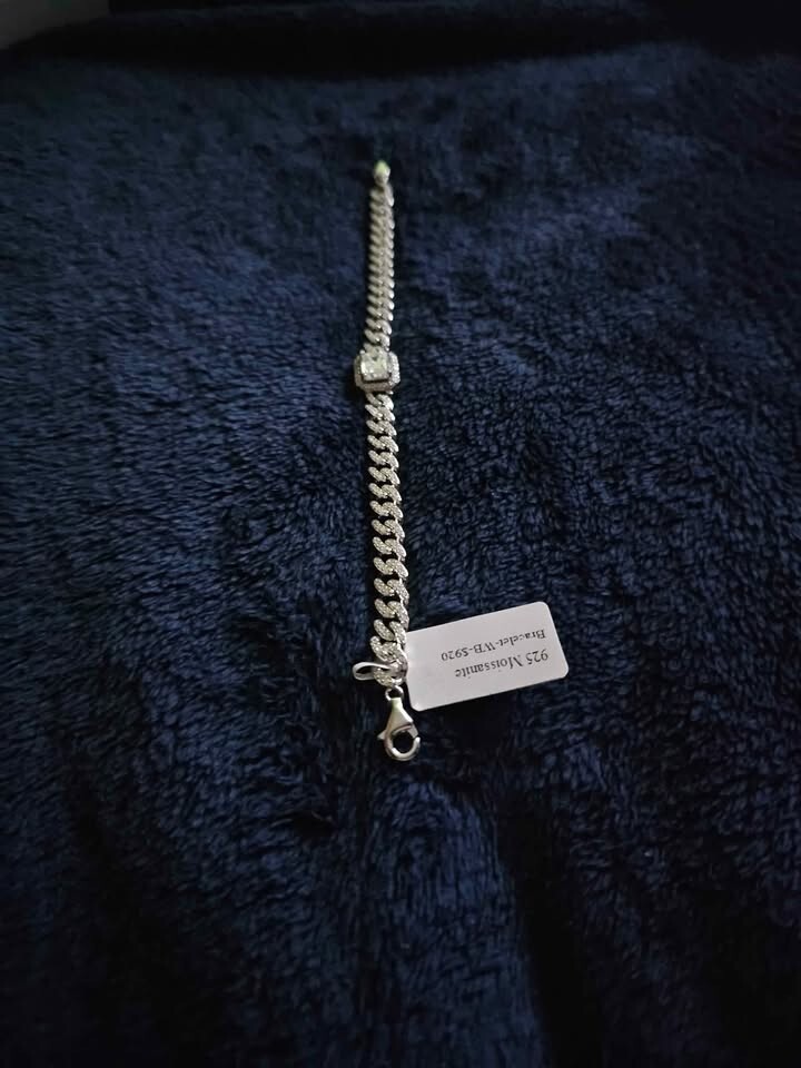 Cuban Moissanite Bracelet