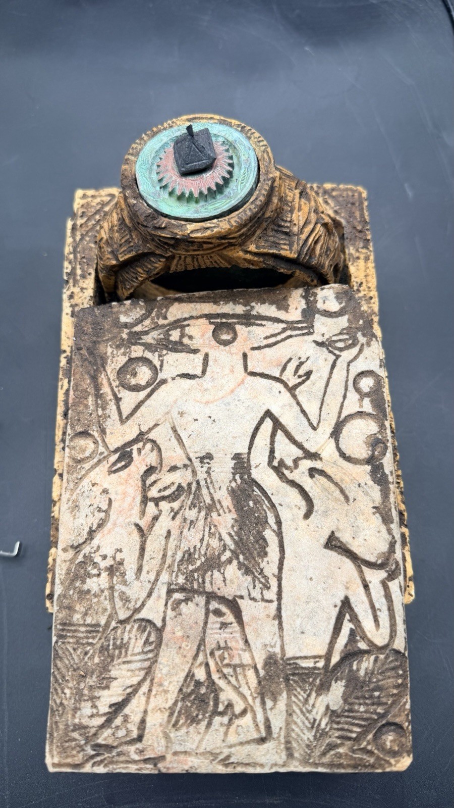 Glowing Watch Like Device Tula Mexico Anunakki Ancient Magnetic Ojuelos