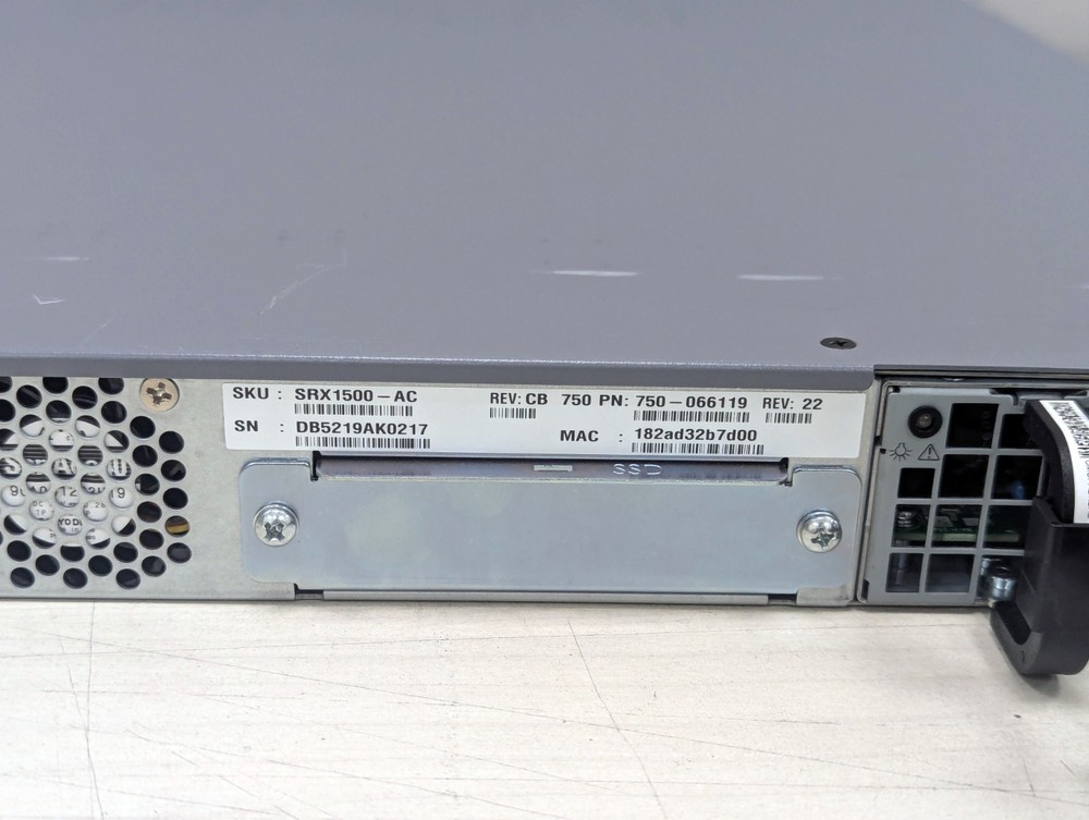 Juniper Networks SRX1500-AC Firewall and Secure Services Gateway w/ 2 x PSU