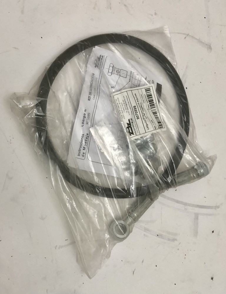 BEZARES PTO PT11107K320 VOLVO (USED) (UNTESTED)