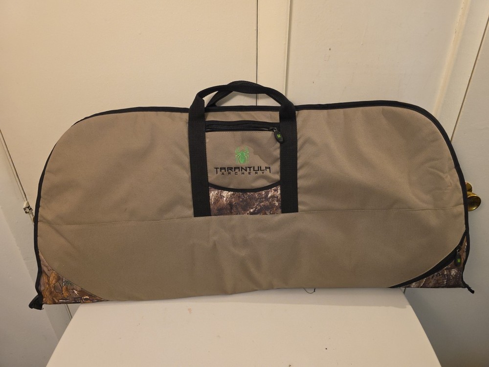 Reflex Excursion Compound Bow Weight 40-50 String 49 W/ Soft Case Camo Tru Fire