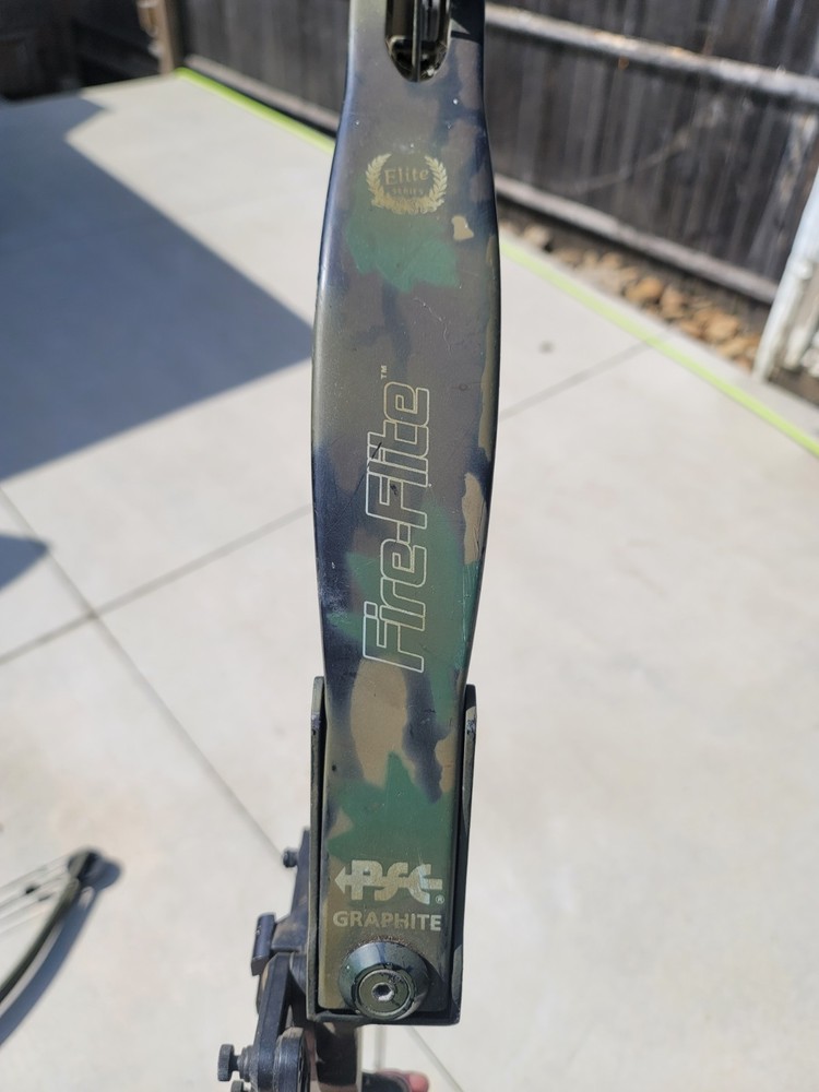 PSE Graphite Fireflite Elite Series Compound Bow
