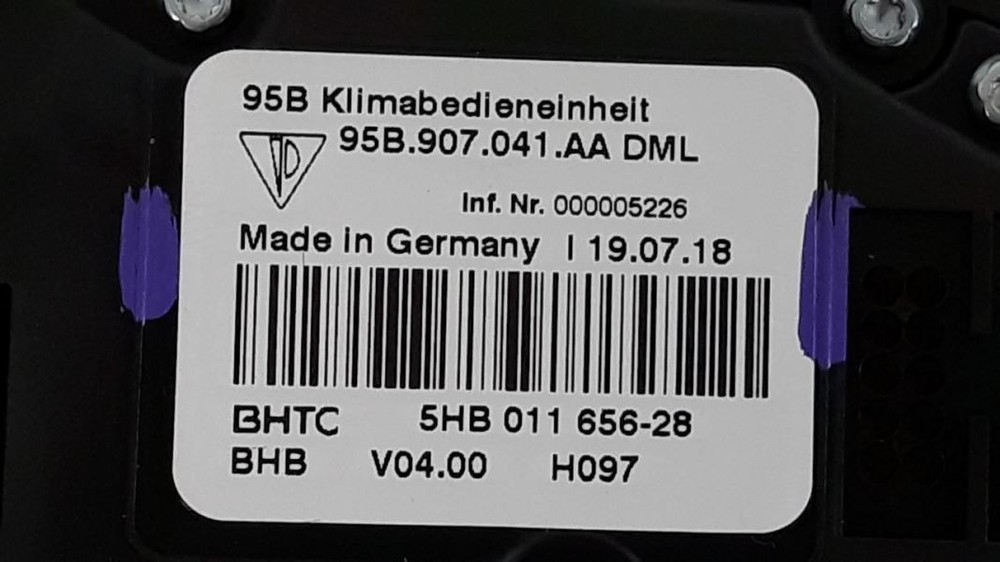 18 PORSCHE MACAN GTS 95B FRONT FLOOR CENTER CONSOLE MULTIFUNCTION CONTROL PANEL