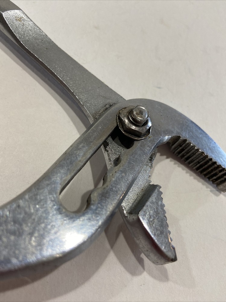 Vintage Sears Adjustable Pliers 3072