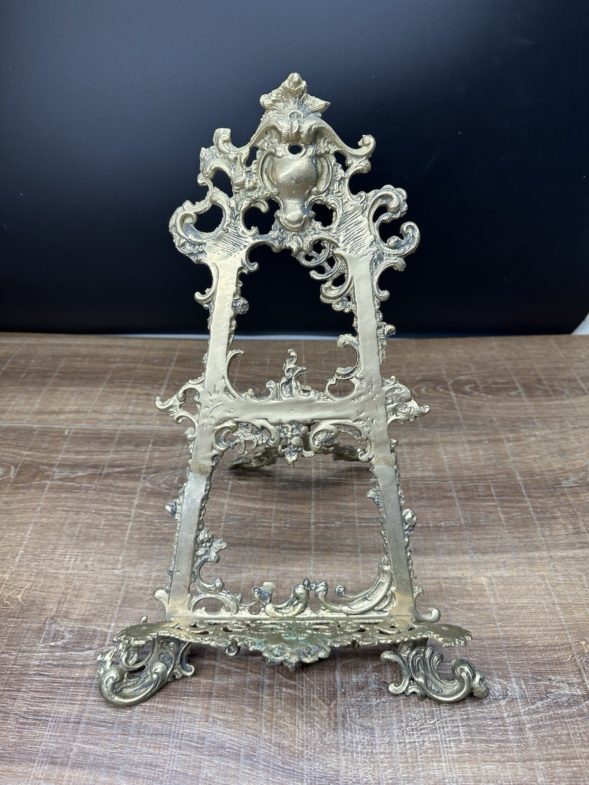Vintage Rococo Revival Style Polished Brass Table Display Easel Ornate