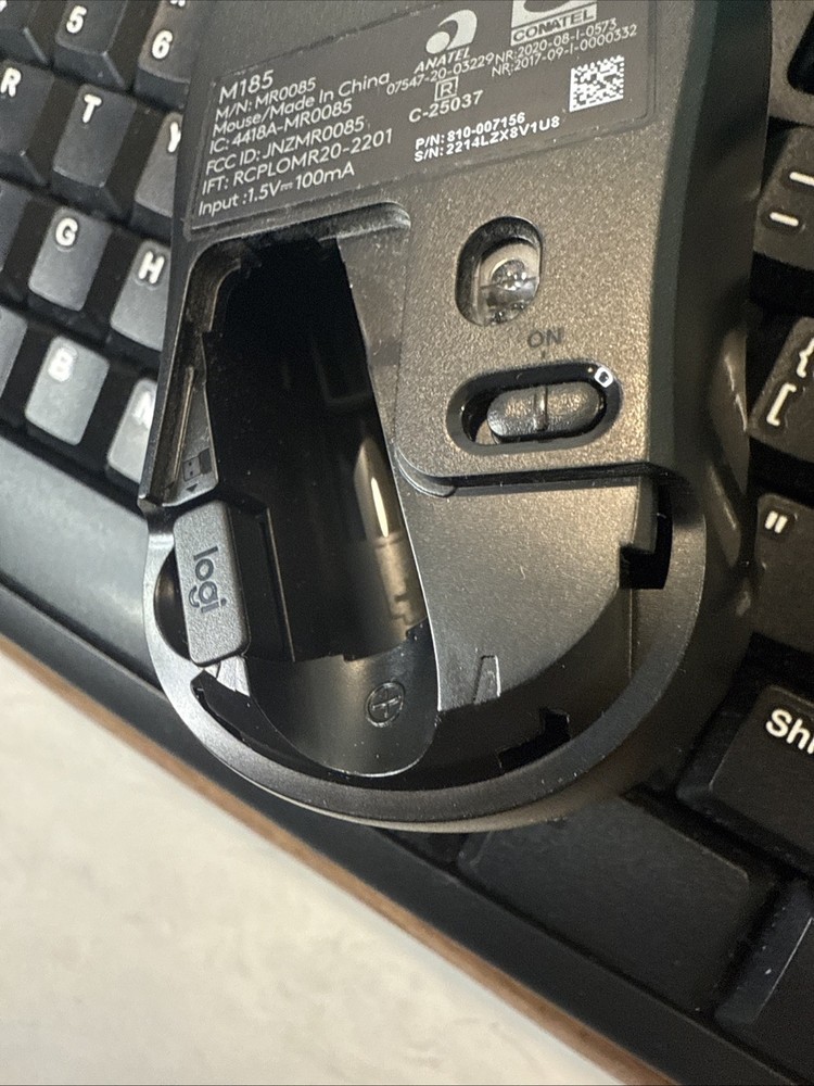 Logitech MK270 Wireless Keyboard & Wireless Mouse Combo