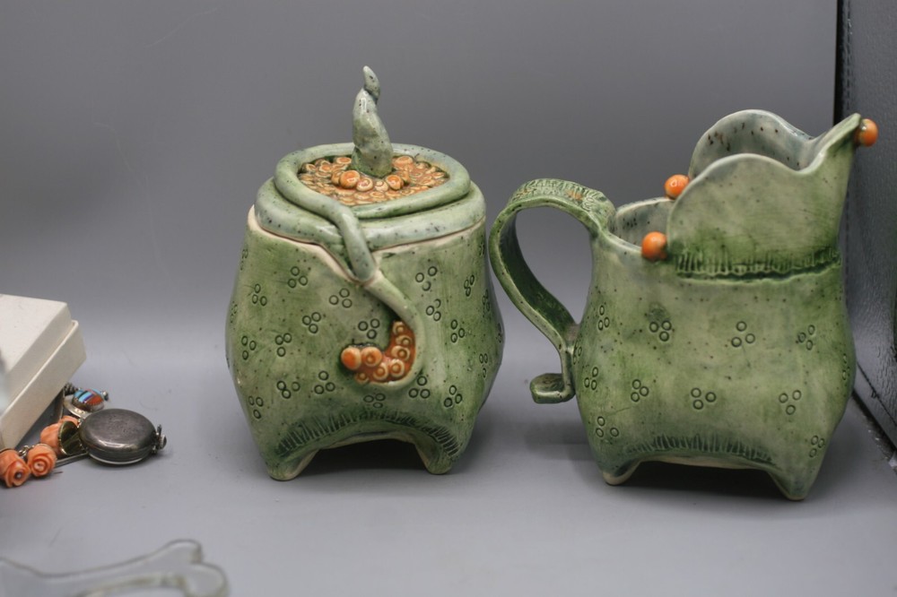 Signed Hand Thrown Pottery  SET Joyce Diveley GA