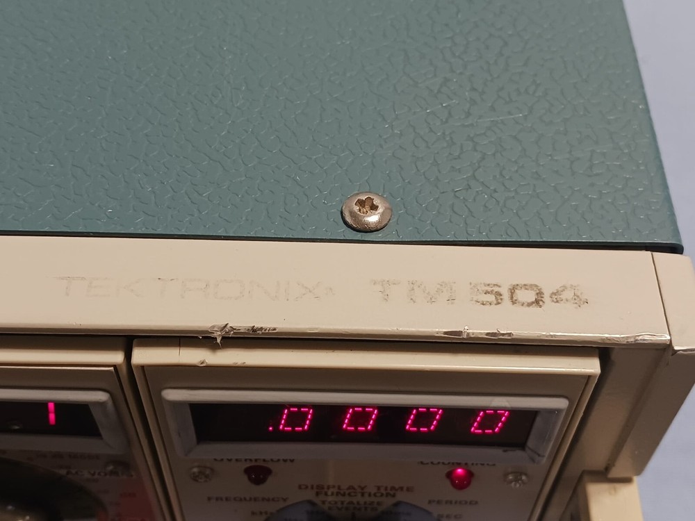 Tektronix TM 504 Unit w/ 2x FG 501 Function Generator, DM 502, DC 504 Modules