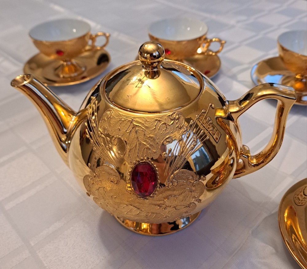 22K gold tea Cup set