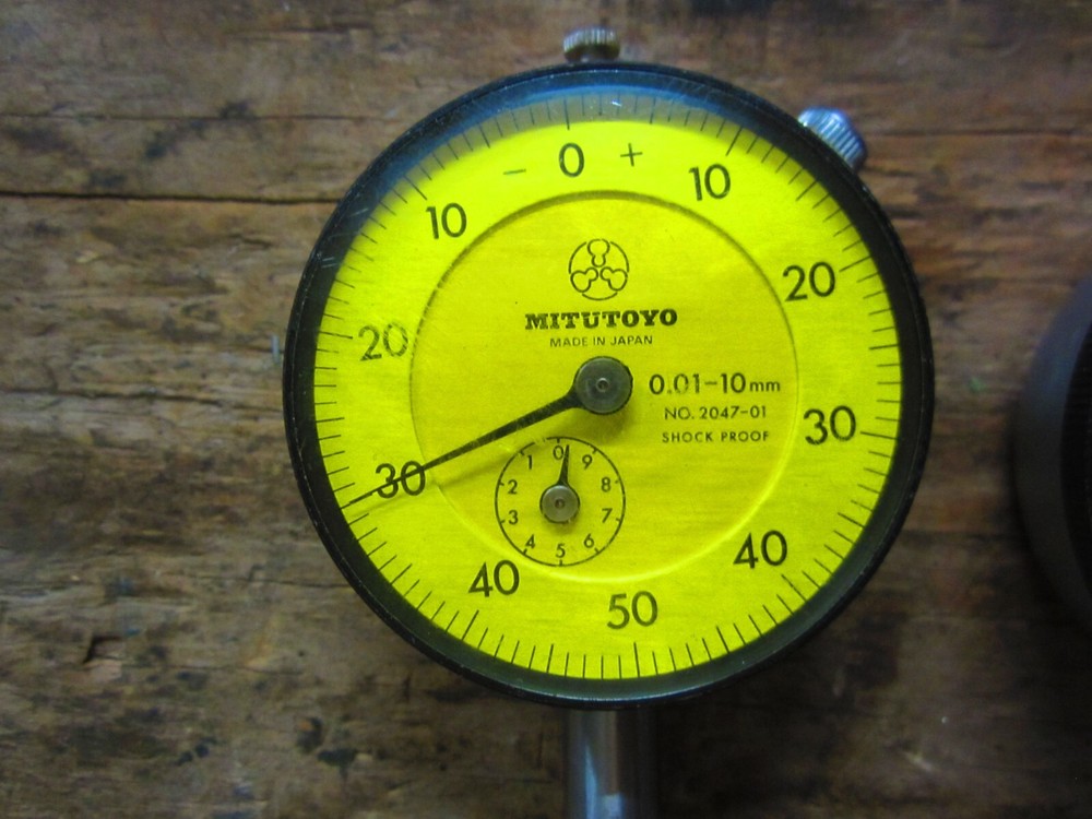 MITUTOYO DROP INDICATOR No.2047-01 .01-10MM RANGE