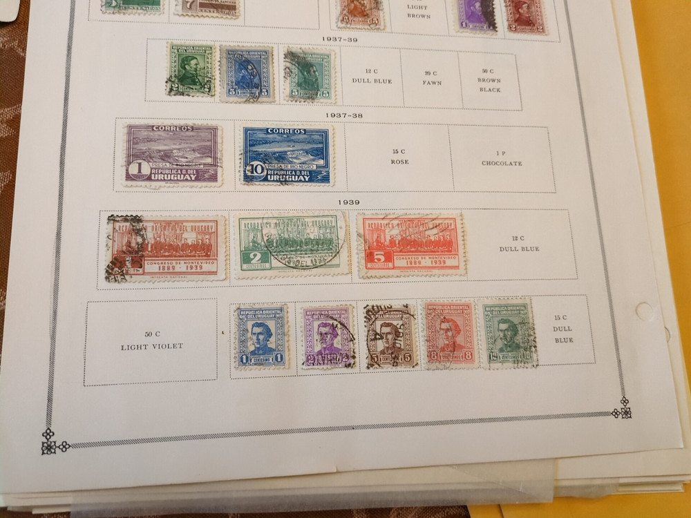 APC Z6436 Upper Volta Uraguay Scott internation pages and 260 stamps