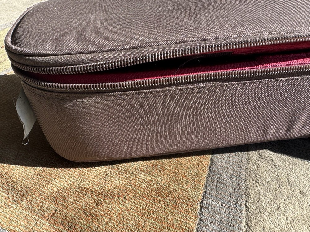Taylor Super Aero Case, GC Brown Red Open Box