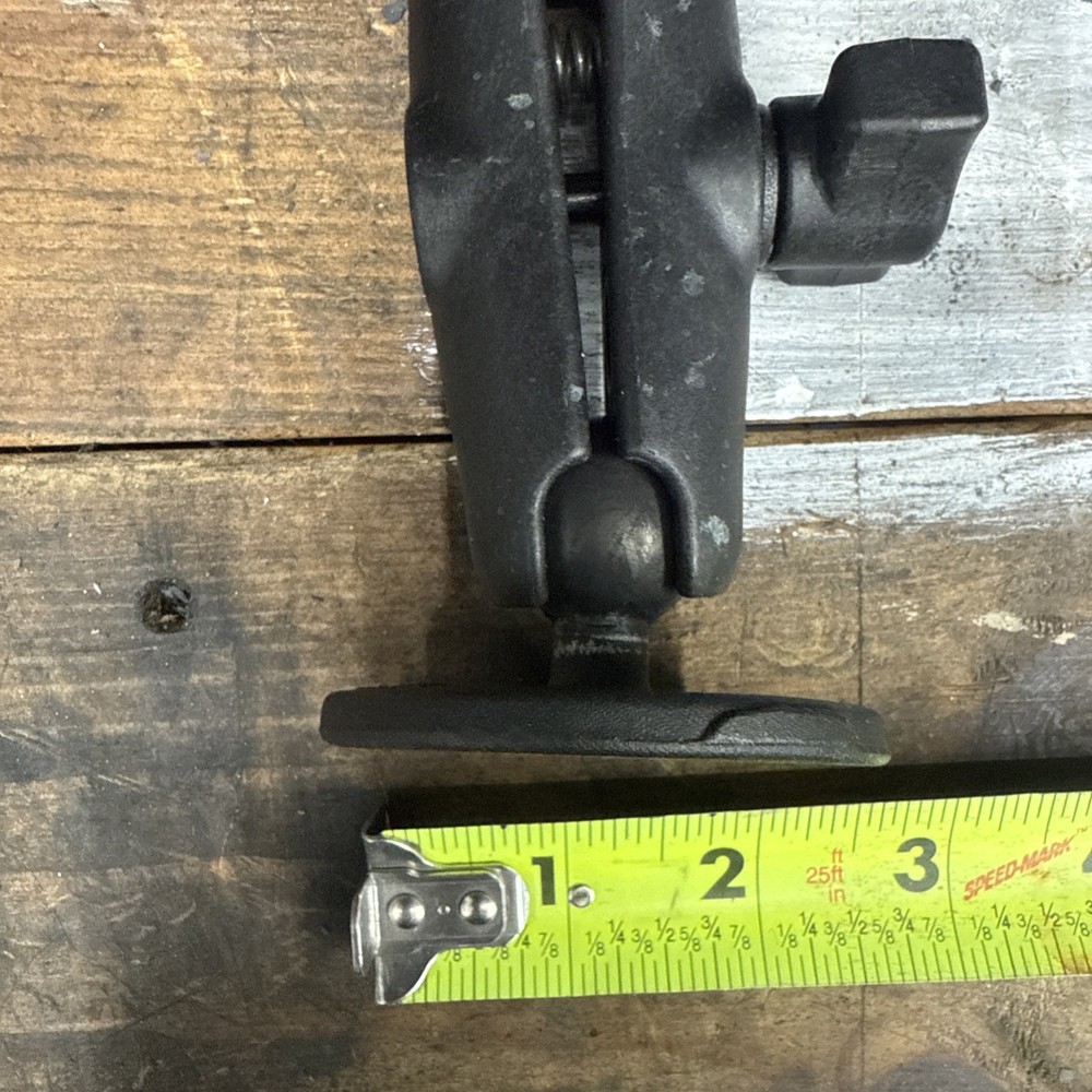 RAM Composite Surface Mount for Lowrance, Raymarine Fishfinder & Chartplotter