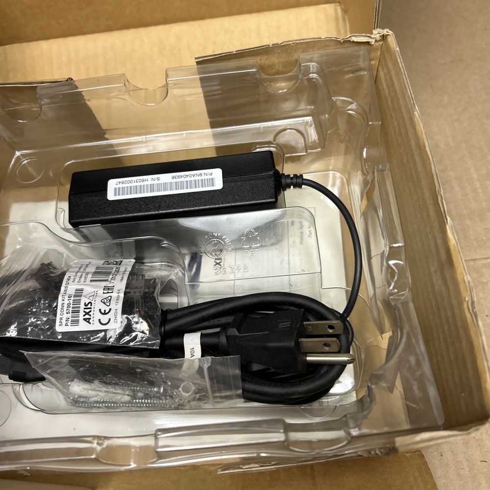 Axis Video Encoder Q7404 0291-001-01 With Open Box