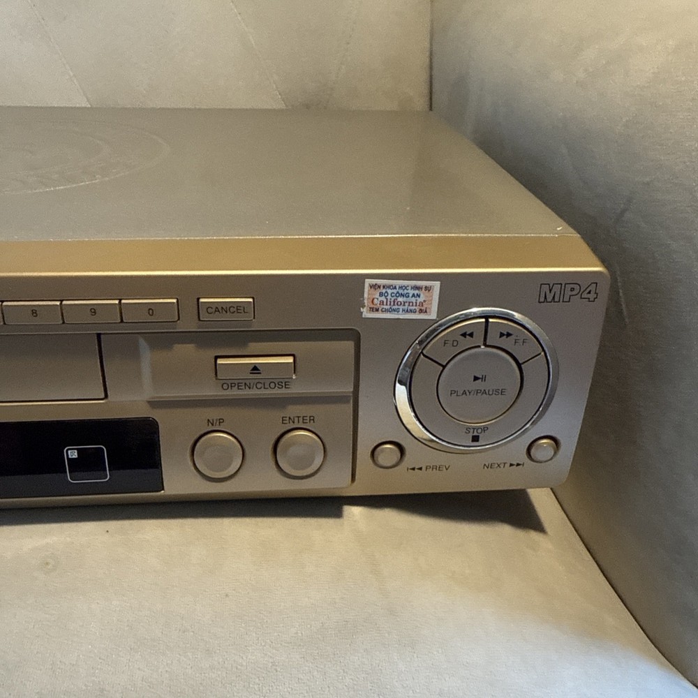 California electronics dvd-midi-468KC karaoke MP4