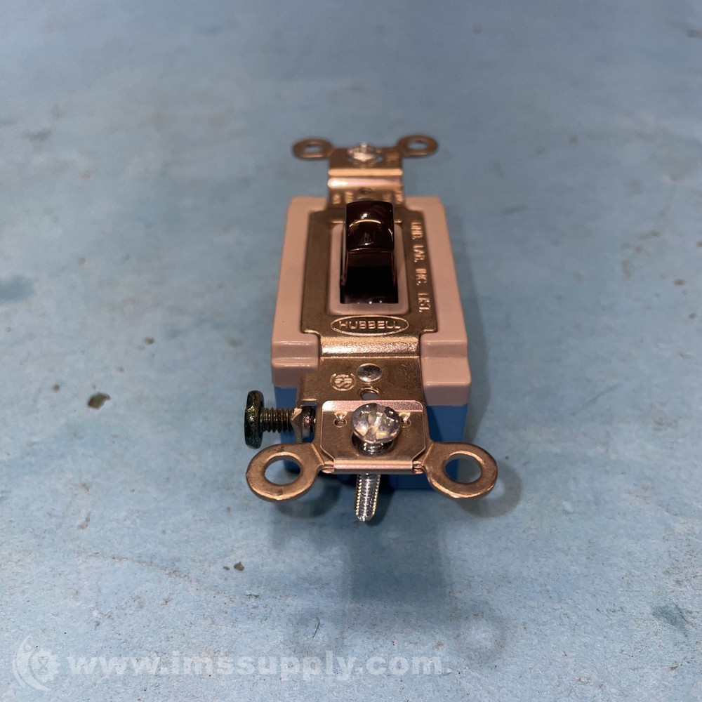 Hubbell WS896 Toggle Switch FNIP