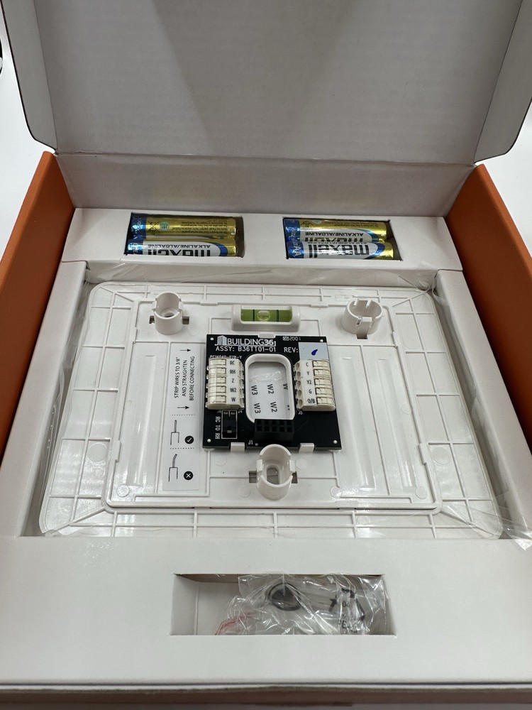 NEW ALARM.COM ADC-T2000 Smart Thermostat