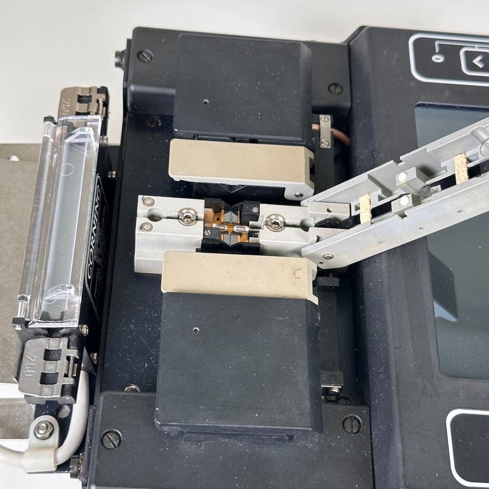 Corning Siecor X77 14K Fiber Optic Core Alignment Fusion Splicer