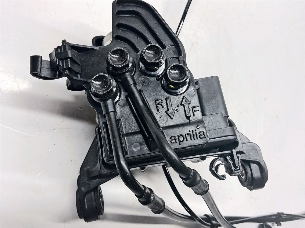 2021 Aprilia RS660 ABS Pump Modulator - 2D000540
