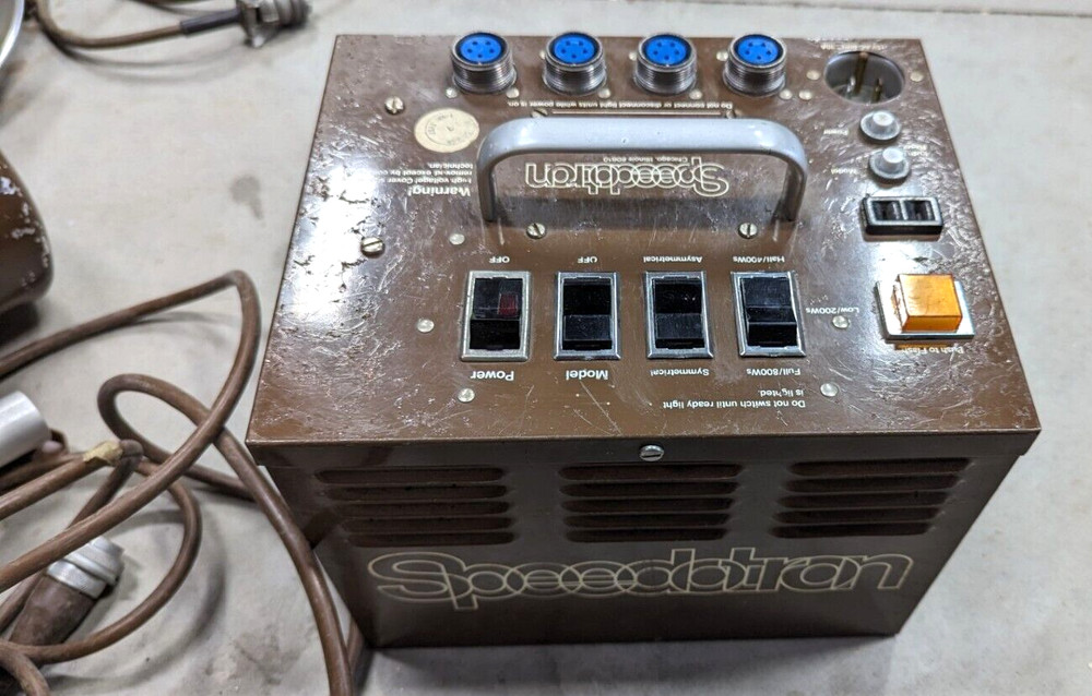 Speedotron D802 2 Light Studio Package