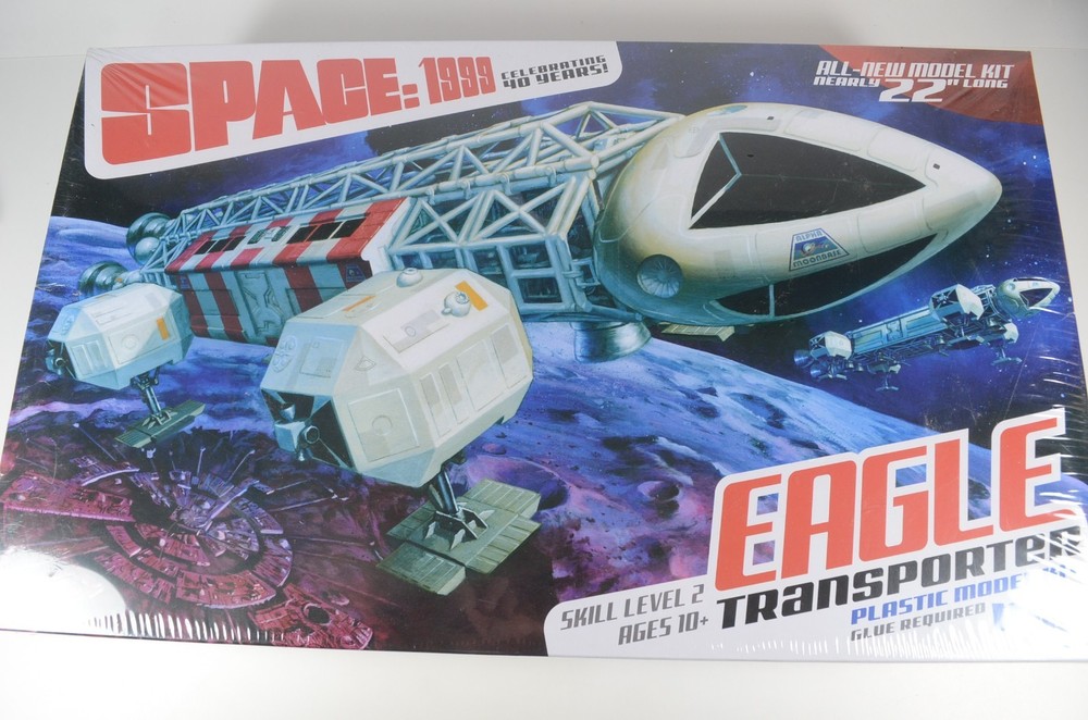 MPC Space: 1999 Eagle Transporter Model Kit - MPC825/06 - Sealed