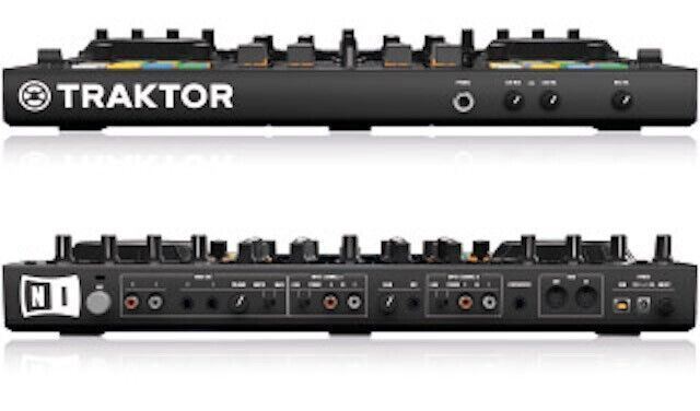 Native Instruments Traktor Kontrol S4 MK2  Pro DJ Controller 4-Deck PCDJ S4MK2
