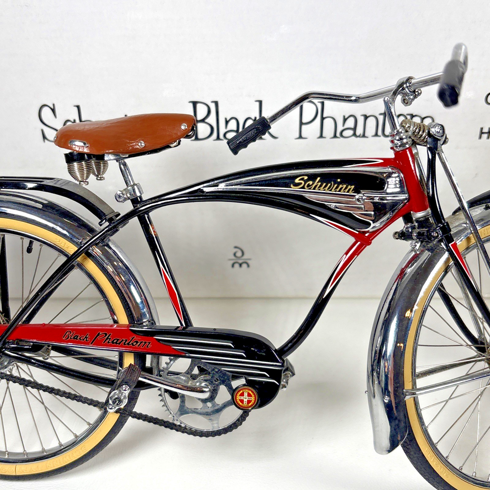 Danbury Mint Schwinn Black Phantom 1:6 Scale Die Cast Model Bicycle COA & BOX