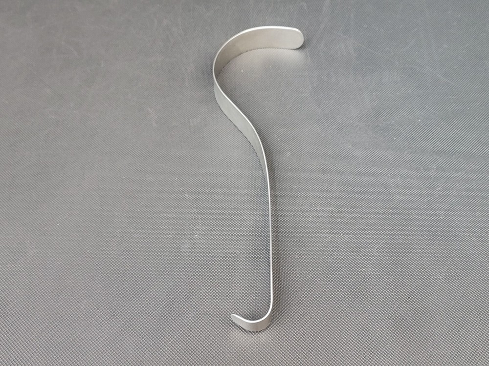 Aesculap BT602 DEAVER Retractor