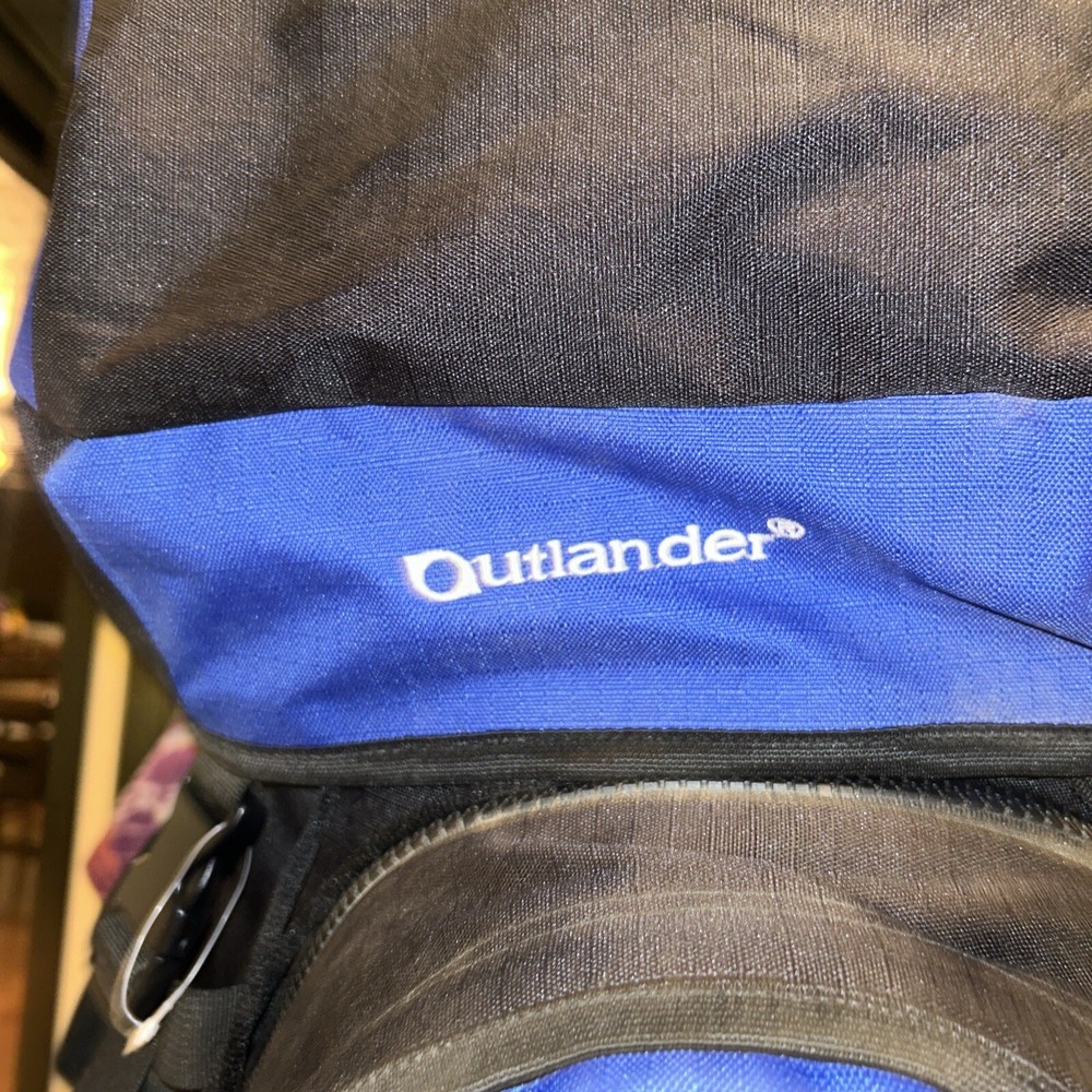Outlander Extreme 80 Internal Frame Backpack W Detachable Day Pack Blue/Black