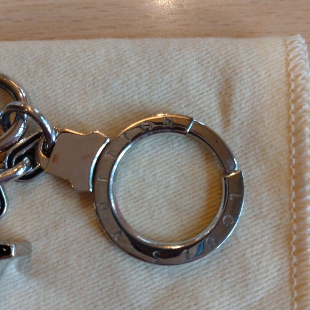 LOUIS VUITTON Key Ring