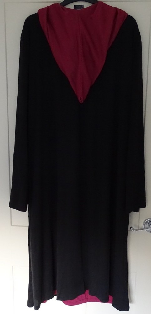 Harry Potter Universal Studios Gryffindor Red Adjustable Baseball Cap + Cape ++