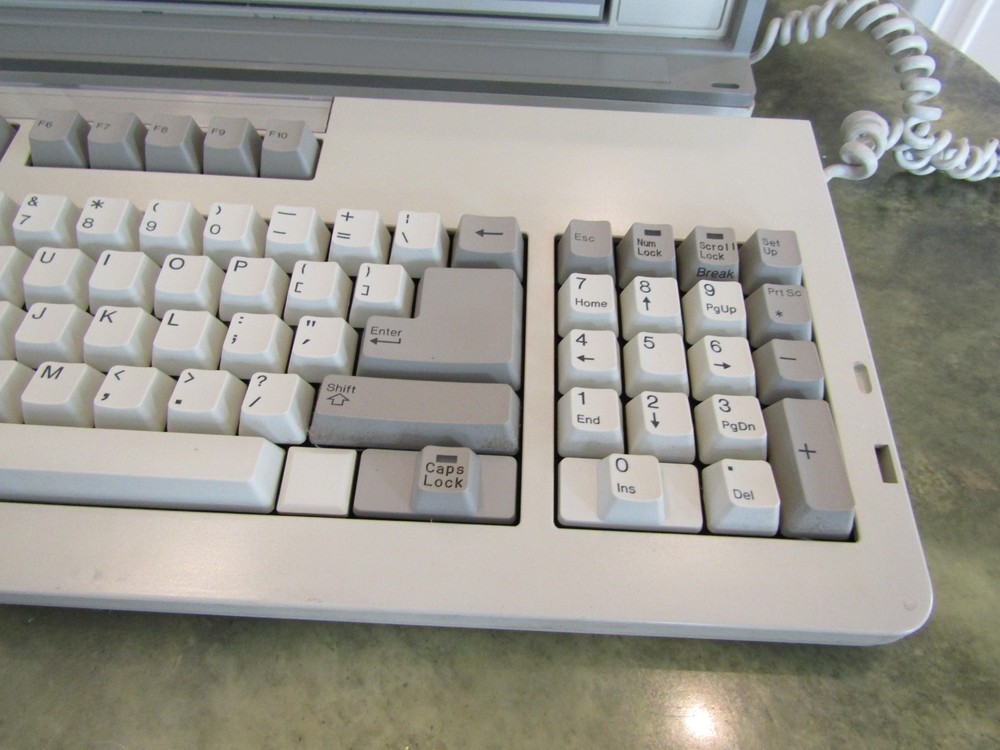 Vintage Scarce "A" Version Sharp PC-7000A Portable Luggable Personal Computer
