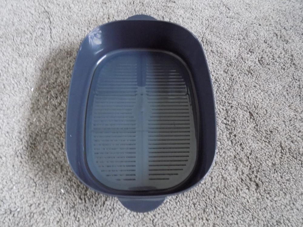 Tupperware Made in USA 5 Piece Microwave Stackable 2 Tier Steamer 4145A