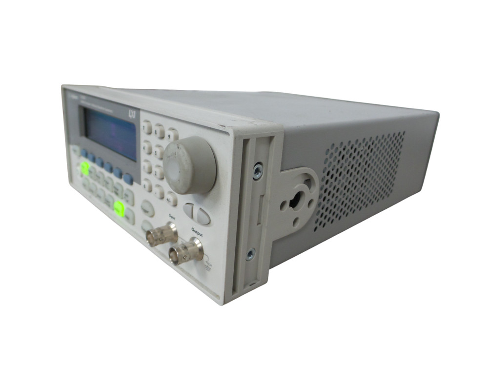 Agilent 33220A 20MHz Function / Arbitrary Waveform Generator - Free Shipping