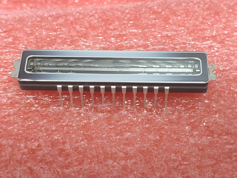 NEC D3571D CAREMIC LINER CCD IMAGE SENSOR IC