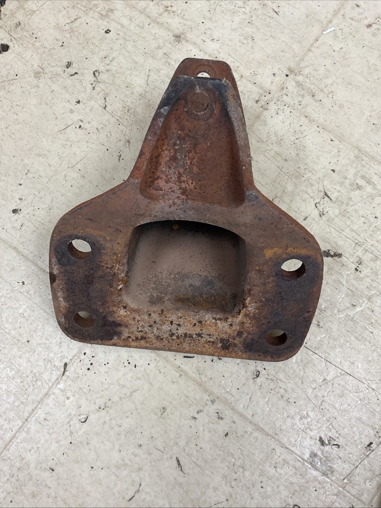 Hendrickson 47436-003 Casting Rear Spring Hanger