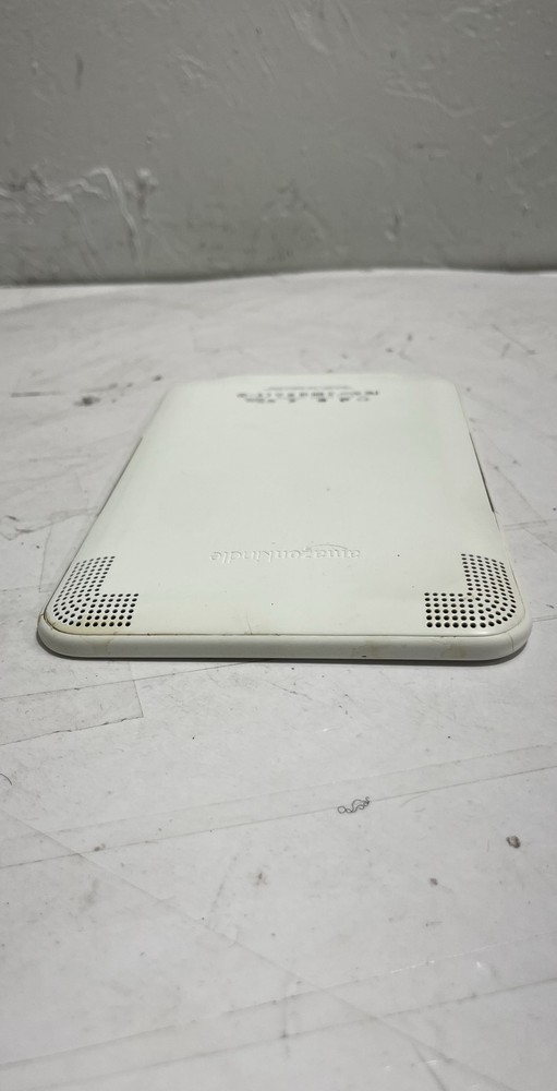 Amazon Kindle D00901 Keyboard 3rd Gen 6" E Ink eReader eBook Tablet Unit