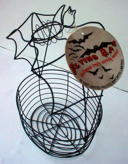 Flying Bat wire Decoration Vintage
