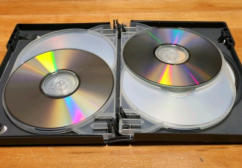 Adobe Creative Suite Premium 2003 – Full Software Bundle (Vintage)