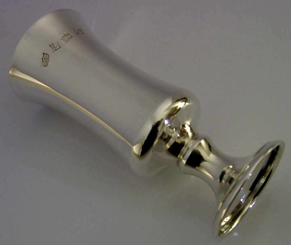 106g MID CENTURY MODERN SOLID STERLING SILVER GOBLET CHALICE CUP 1972 BARWARE