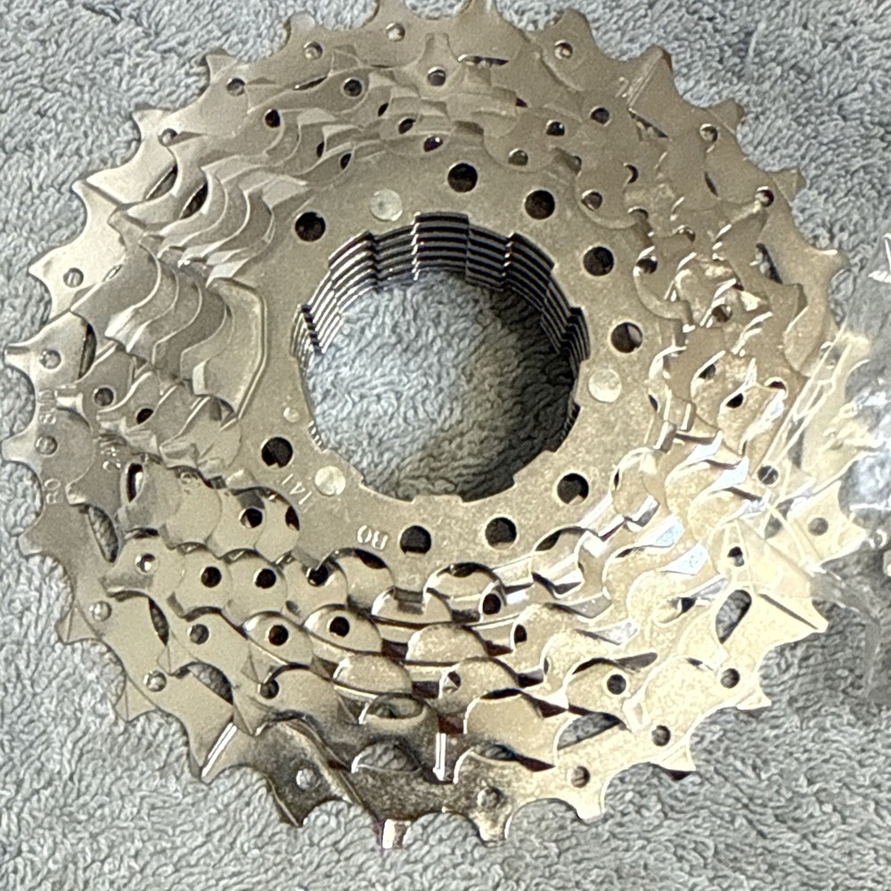 microSHIFT CS-H100 Cassette - 10Speed 11-28T Chrome [caw]