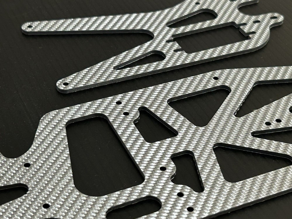 HPI RS4 Mini CF Chassis Set (Silver CF)