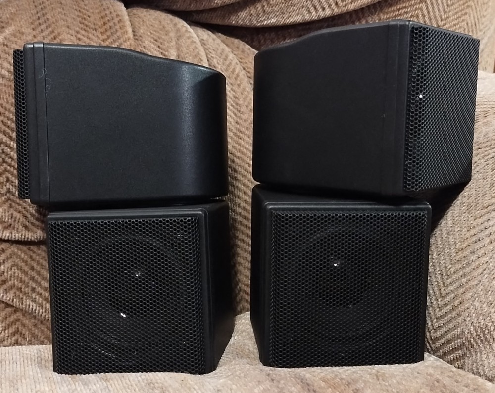 Sensonic SS-113BL Cube Speakers - 100W - Open Box