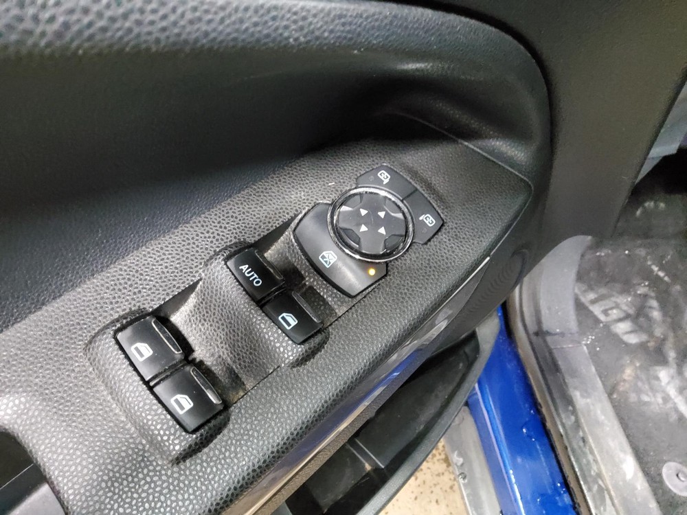 Used A/C Selector Switch fits: 2018 Ford Ecosport automatic temperature control