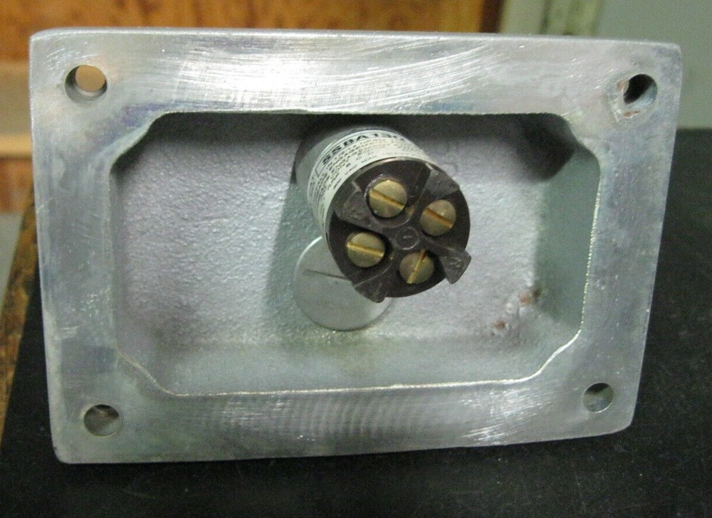 Appleton EDKB102 Selector Switch